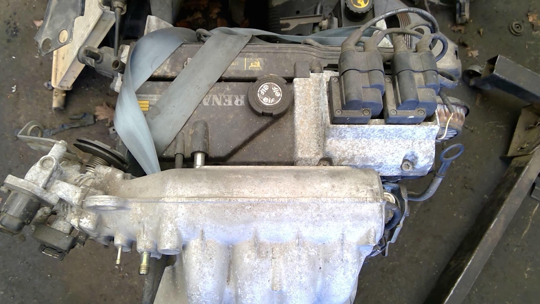 Moteur RENAULT MEGANE 1 PHASE 1 Essence - 1