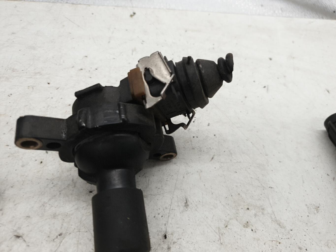 Bobine (allumage) BMW SERIE 3 E46 PHASE 1  - 1