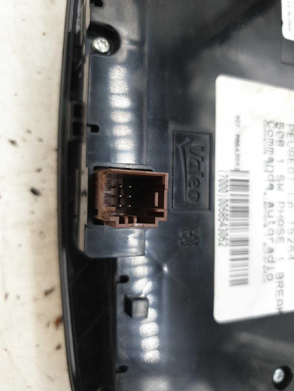 Commande autoradio PEUGEOT 508 1 SW PHASE 1 BREAK Diesel - 1
