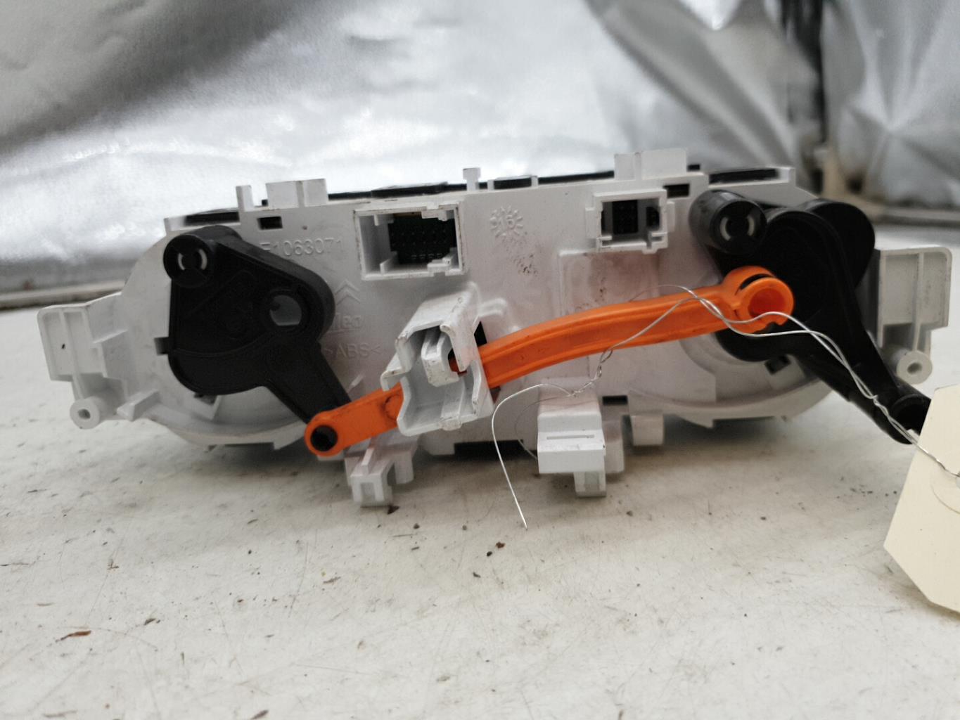 Commande chauffage PEUGEOT 2008 1 PHASE 2 Essence - 1