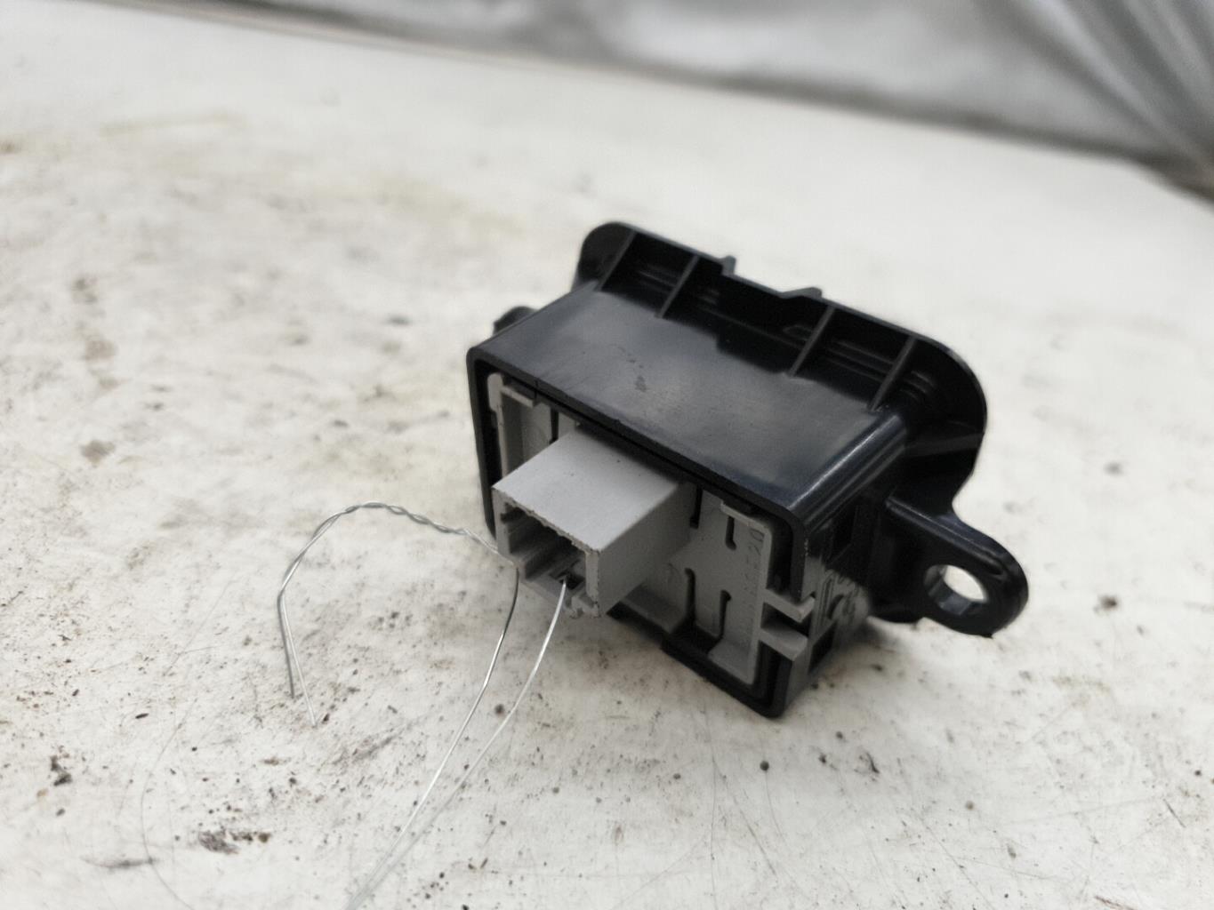 Commande regulateur vitesse RENAULT MEGANE 3 PHASE 1 Diesel - 1