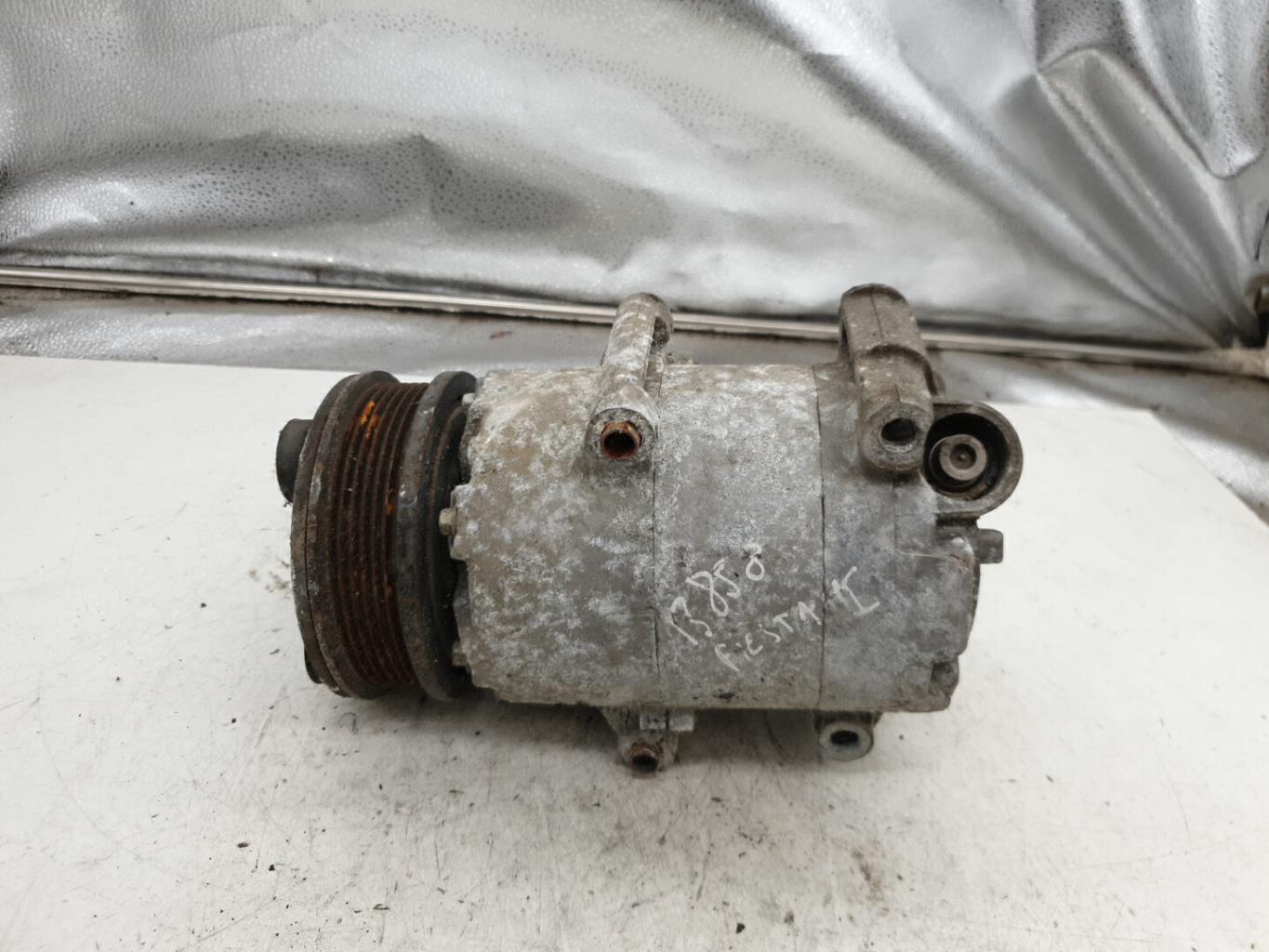 Compresseur clim FORD FIESTA 6 PHASE 1 Diesel - 1