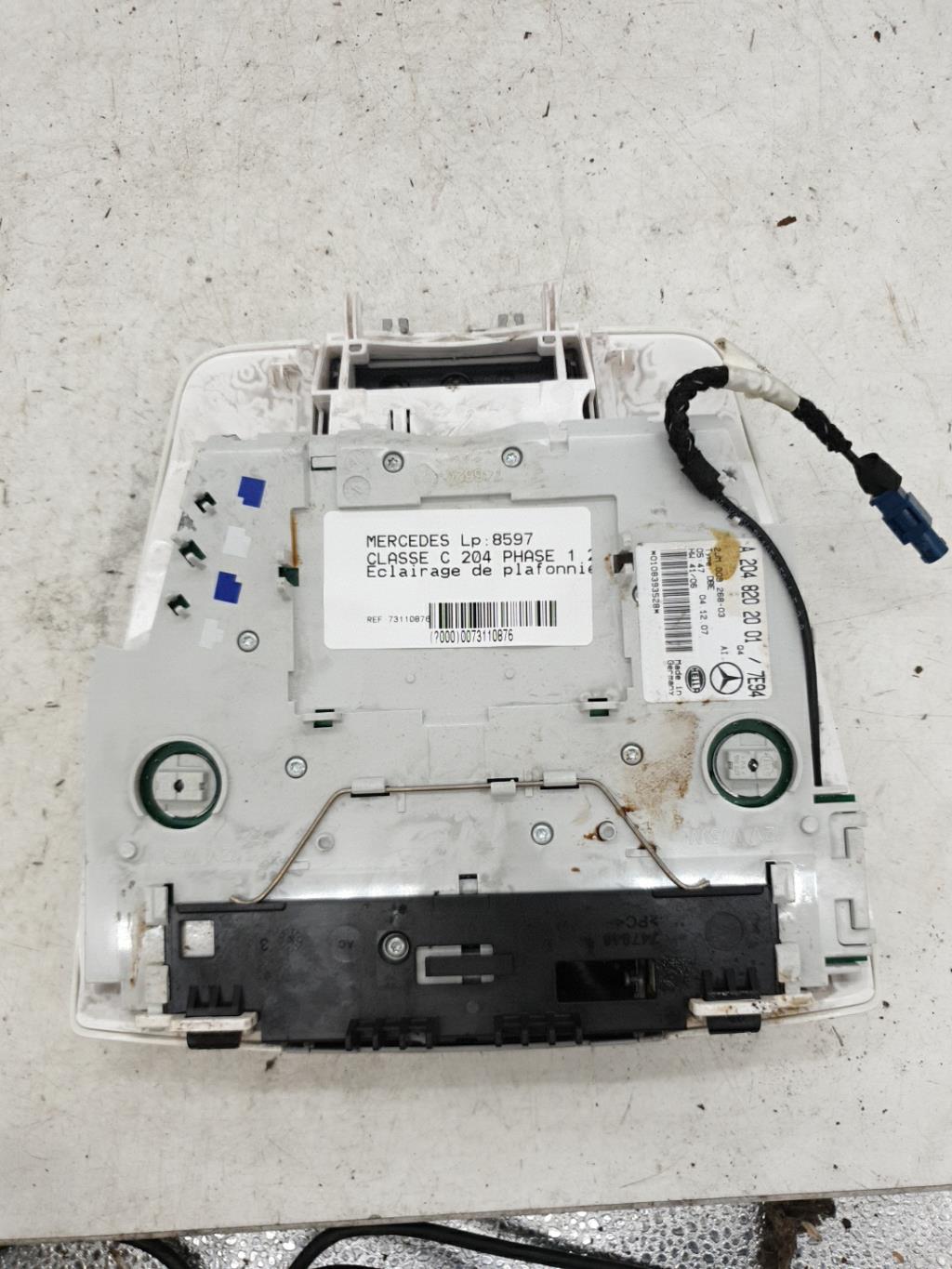 Eclairage de plafonnier MERCEDES CLASSE C 204 PHASE 1  - 1