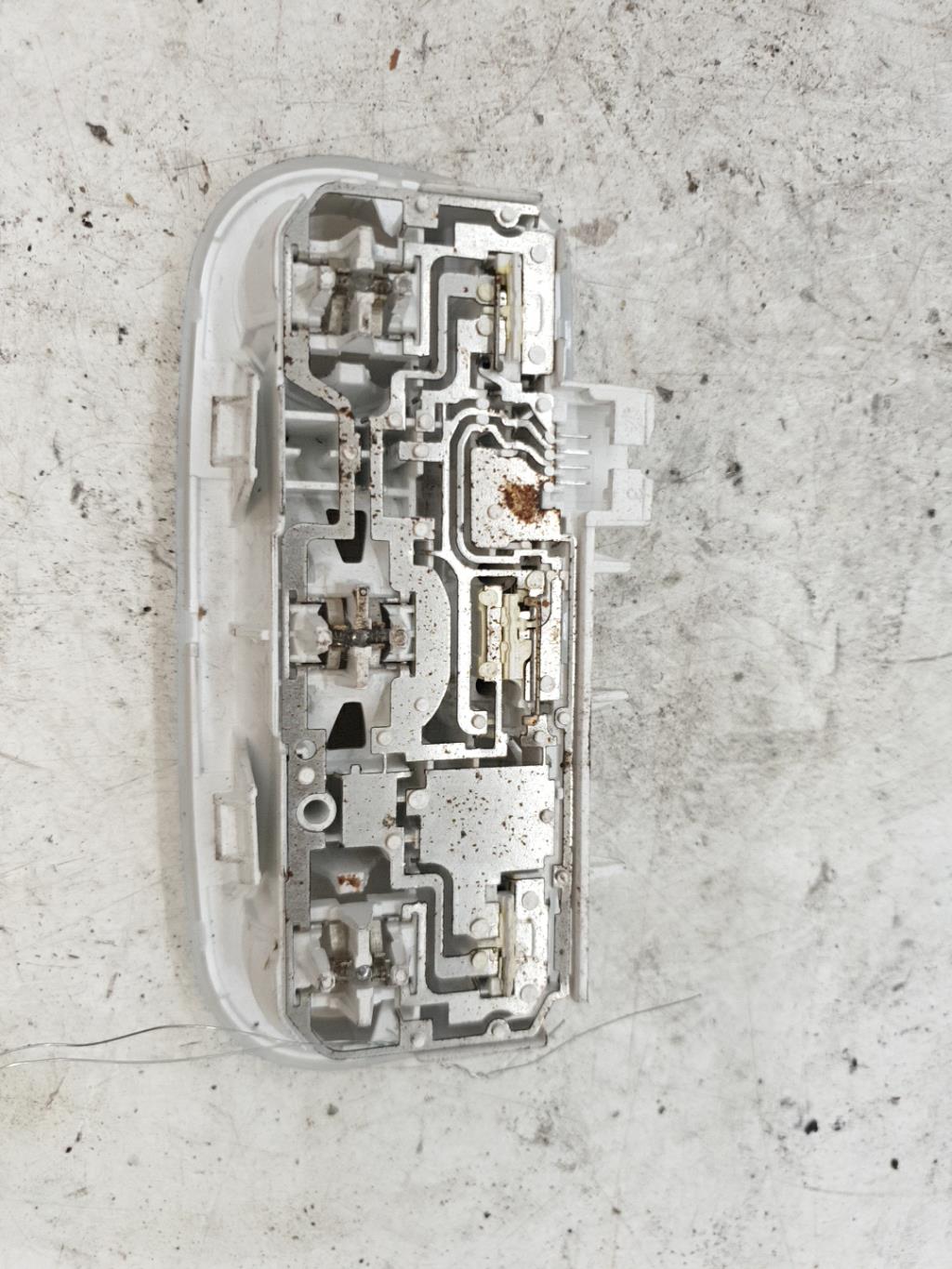 Eclairage de plafonnier RENAULT MEGANE 3 PHASE 1 Diesel - 1