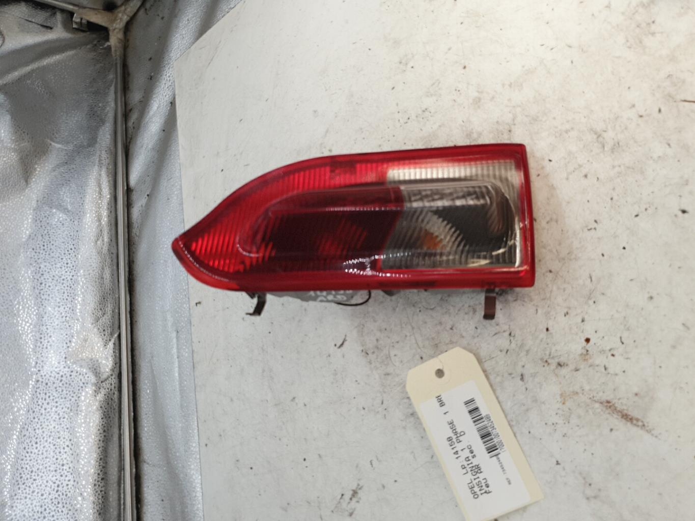 Feu arriere secondaire droit (feux) OPEL INSIGNIA 1 PHASE 1 BREAK  - 1