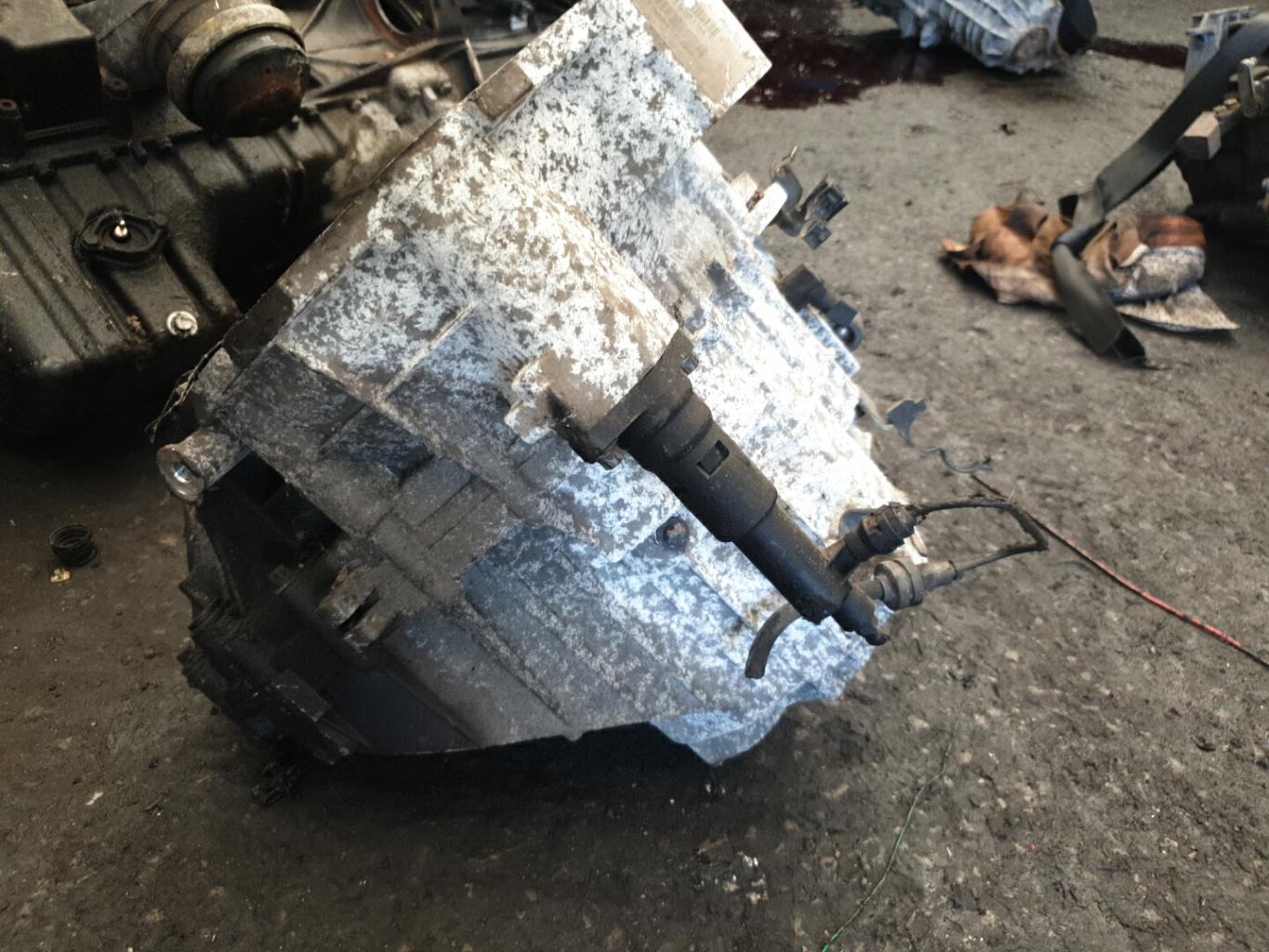 Boite de vitesses MITSUBISHI COLT 6 PHASE 1  - 1