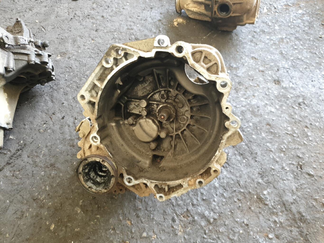 Boite de vitesses SKODA OCTAVIA 1 PHASE 1 Essence - 1