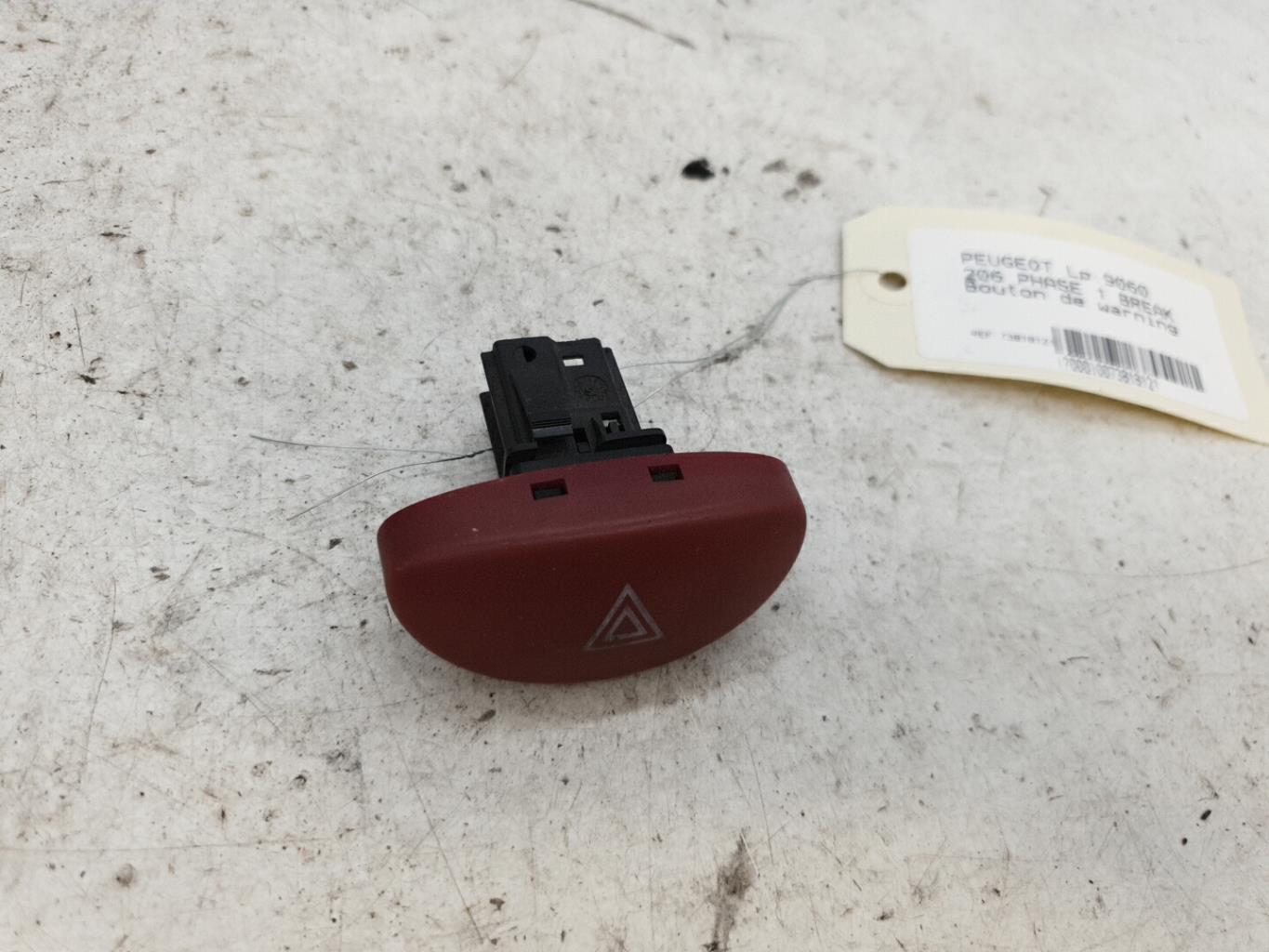 Bouton de warning PEUGEOT 206 PHASE 1 BREAK  - 1