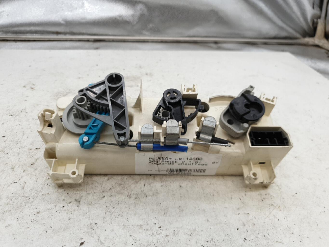Commande chauffage PEUGEOT 306 PHASE 2 Essence - 1