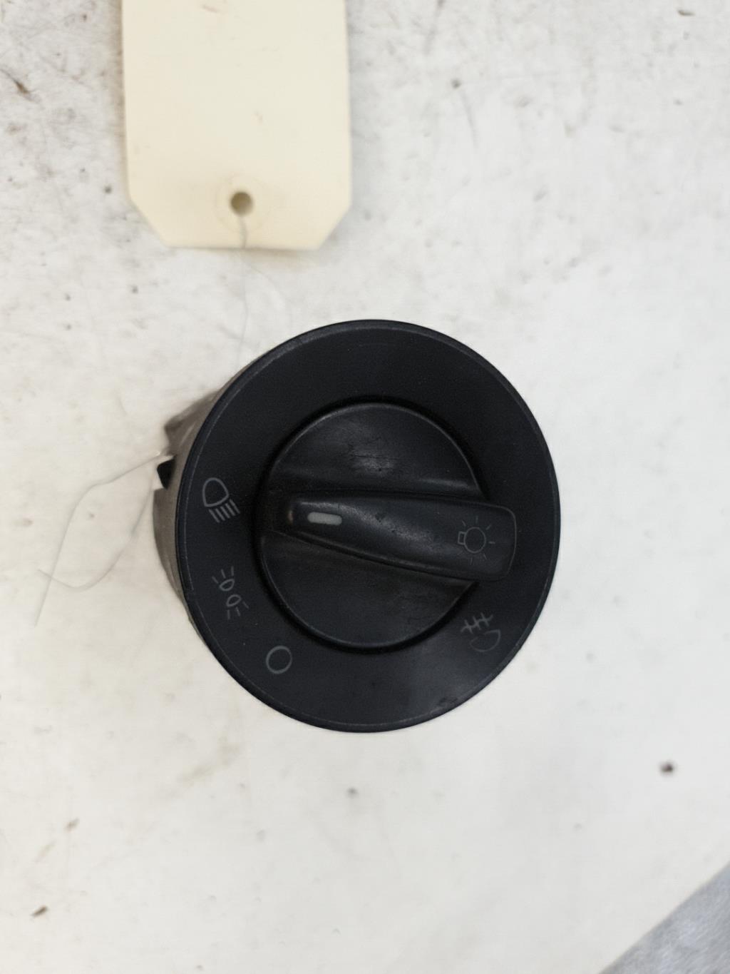 Commande de phare VOLKSWAGEN GOLF 4  - 1