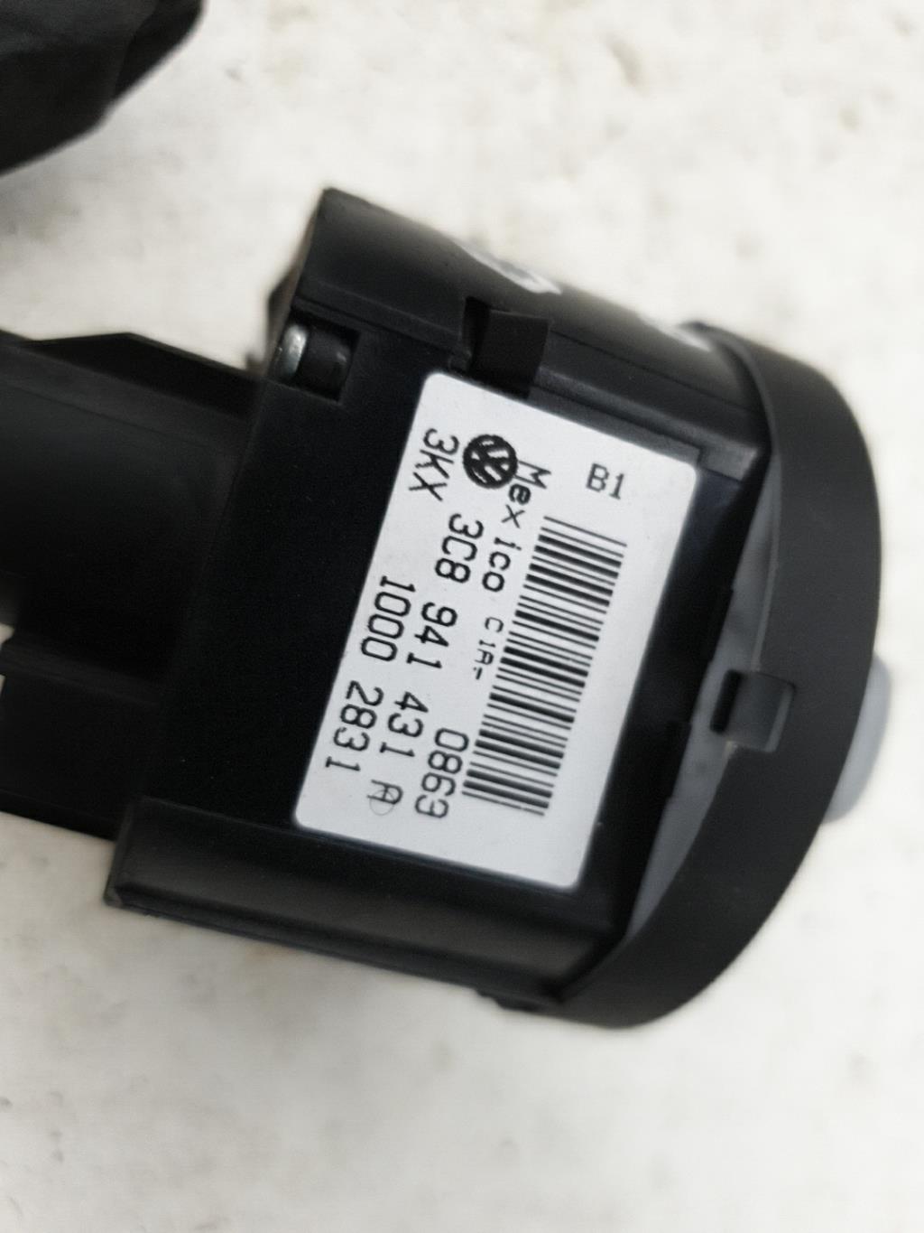 Commande de phare VOLKSWAGEN GOLF 6 Diesel - 1