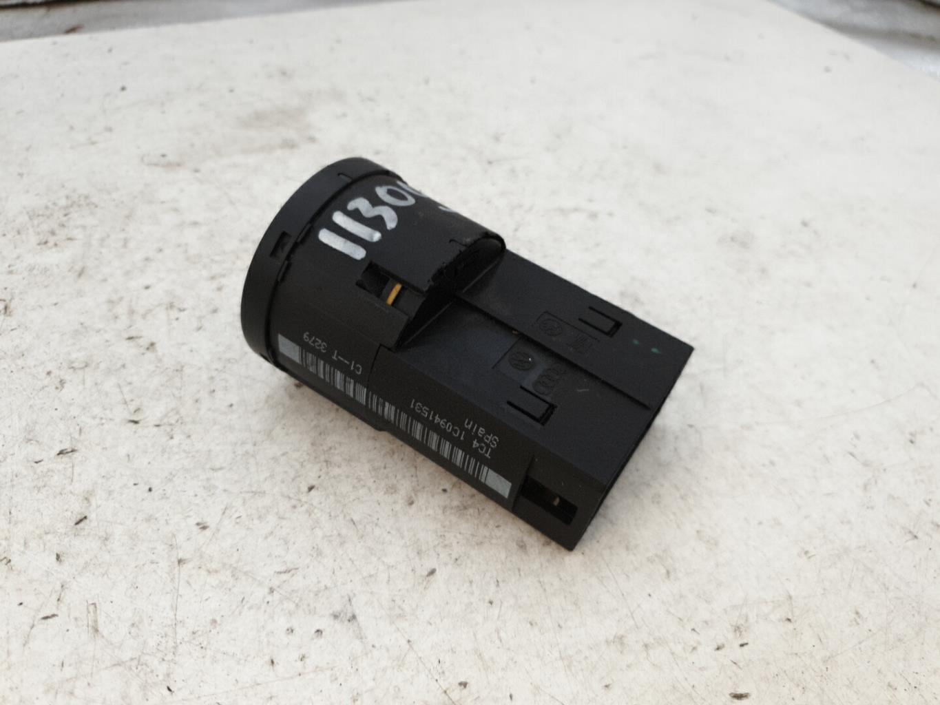 Commande de phare VOLKSWAGEN POLO 3 PHASE 2  - 1
