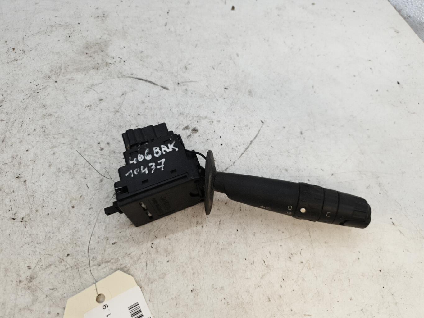 Commodo phare PEUGEOT 406 PHASE 1 BREAK Diesel - 1
