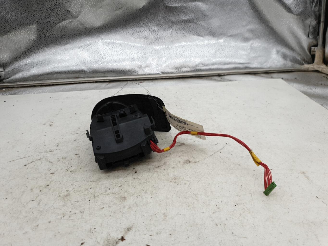 Commodo phare RENAULT CLIO 3 PHASE 2  - 1