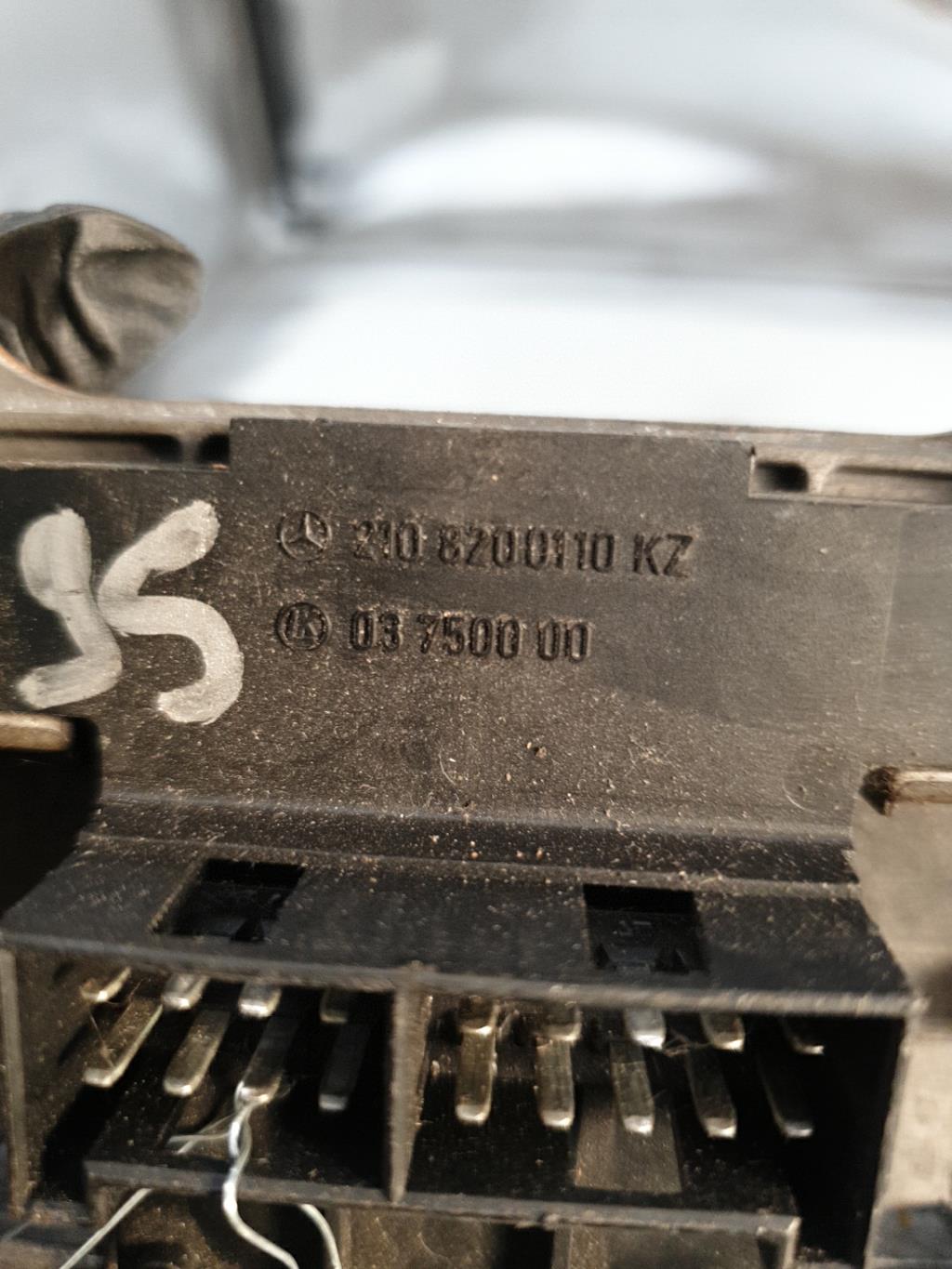 Interrupteur de leve vitre MERCEDES CLASSE E 210 PHASE 1  - 1