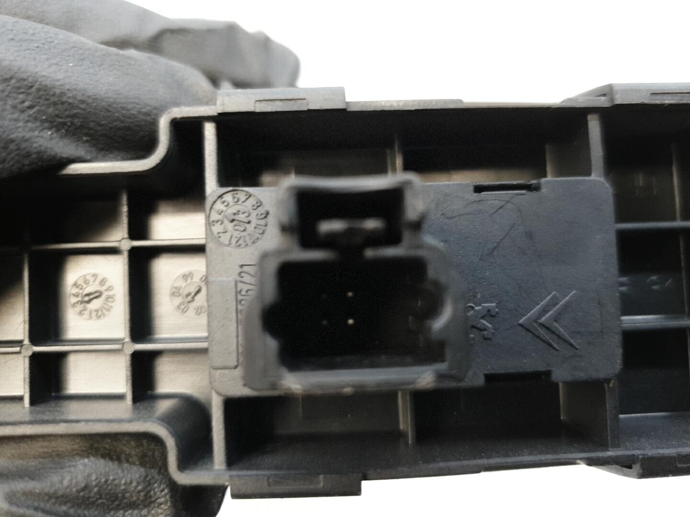 Interrupteur de leve vitre avant droit CITROEN C8  - 1