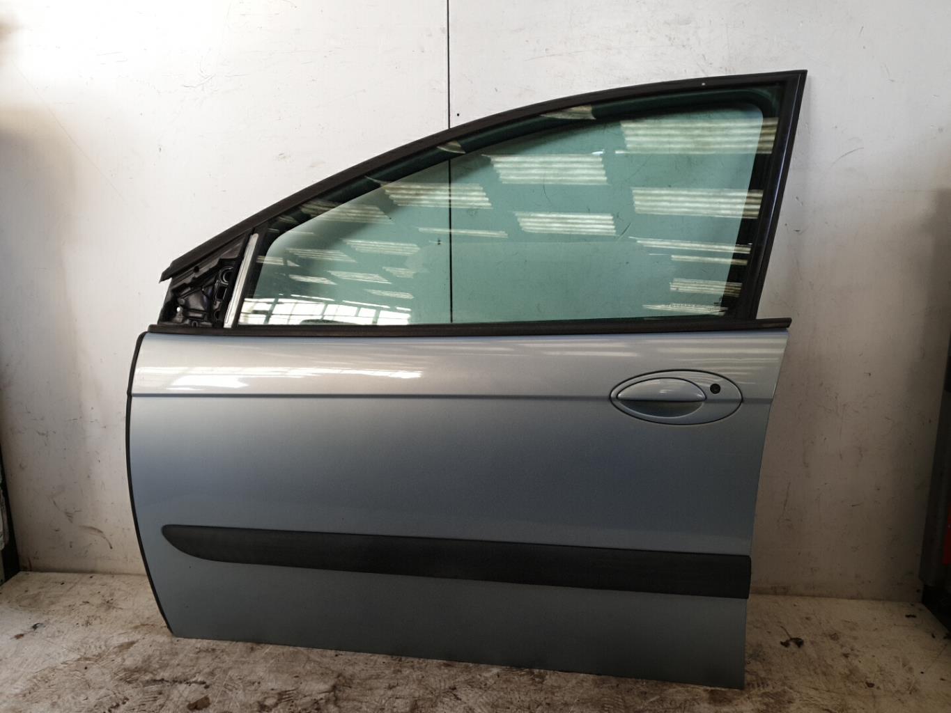 Porte avant gauche CITROEN C5 1 PHASE 1 BREAK Diesel - 1