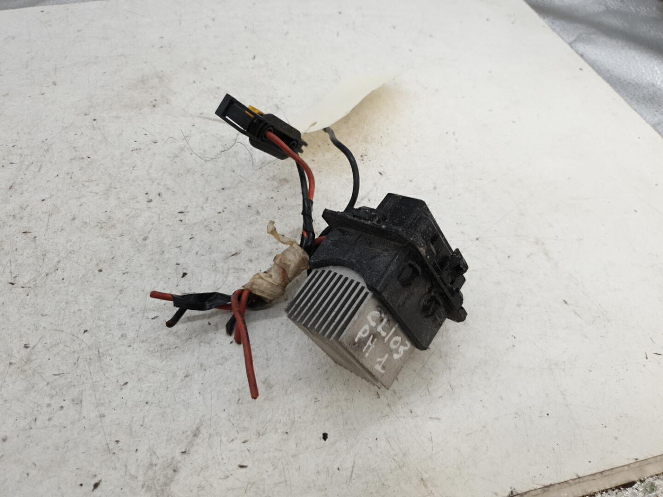 Resistance chauffage RENAULT CLIO 3 PHASE 1 Essence - 1