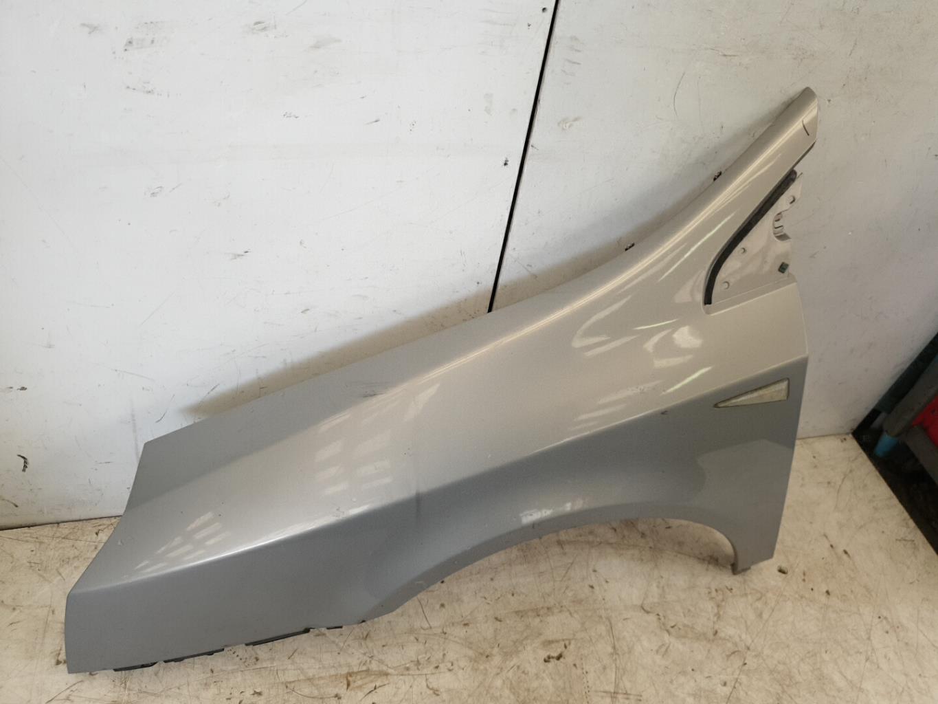Aile avant gauche RENAULT VEL SATIS PHASE 1  - 1