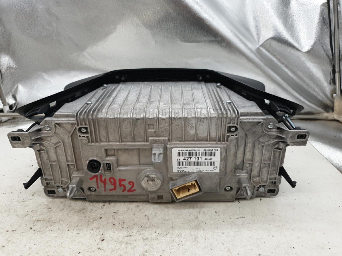 Compteur PEUGEOT 2008 2 Diesel - 1