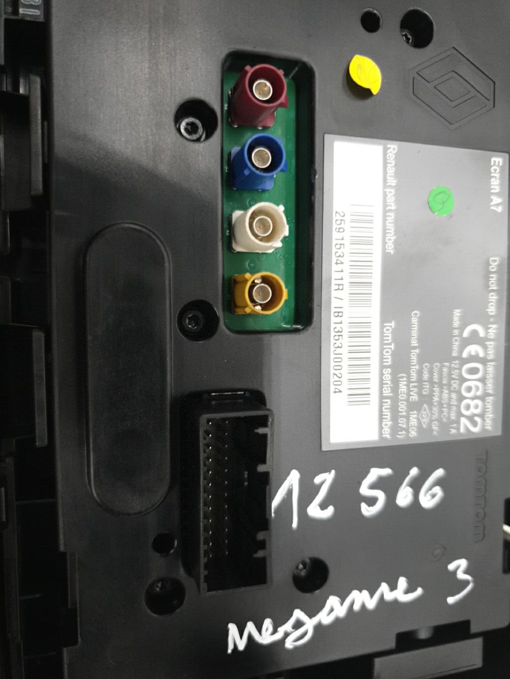 Ecran GPS RENAULT MEGANE 3 PHASE 2 BREAK  - 1