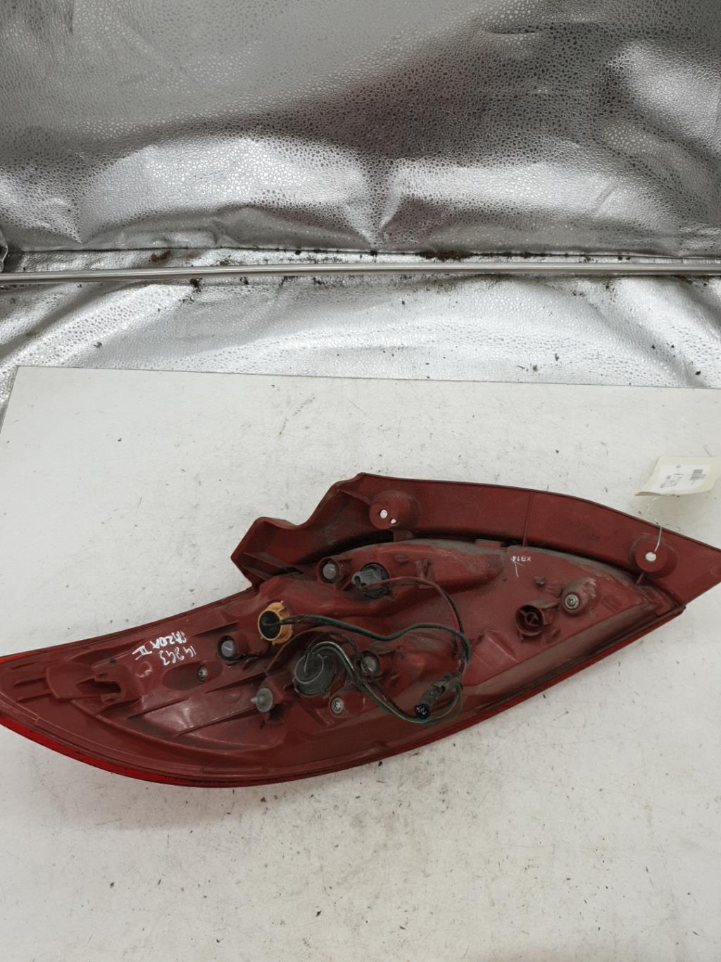 Feu arriere principal droit (feux) MAZDA 2 2 PHASE 1 Essence - 1