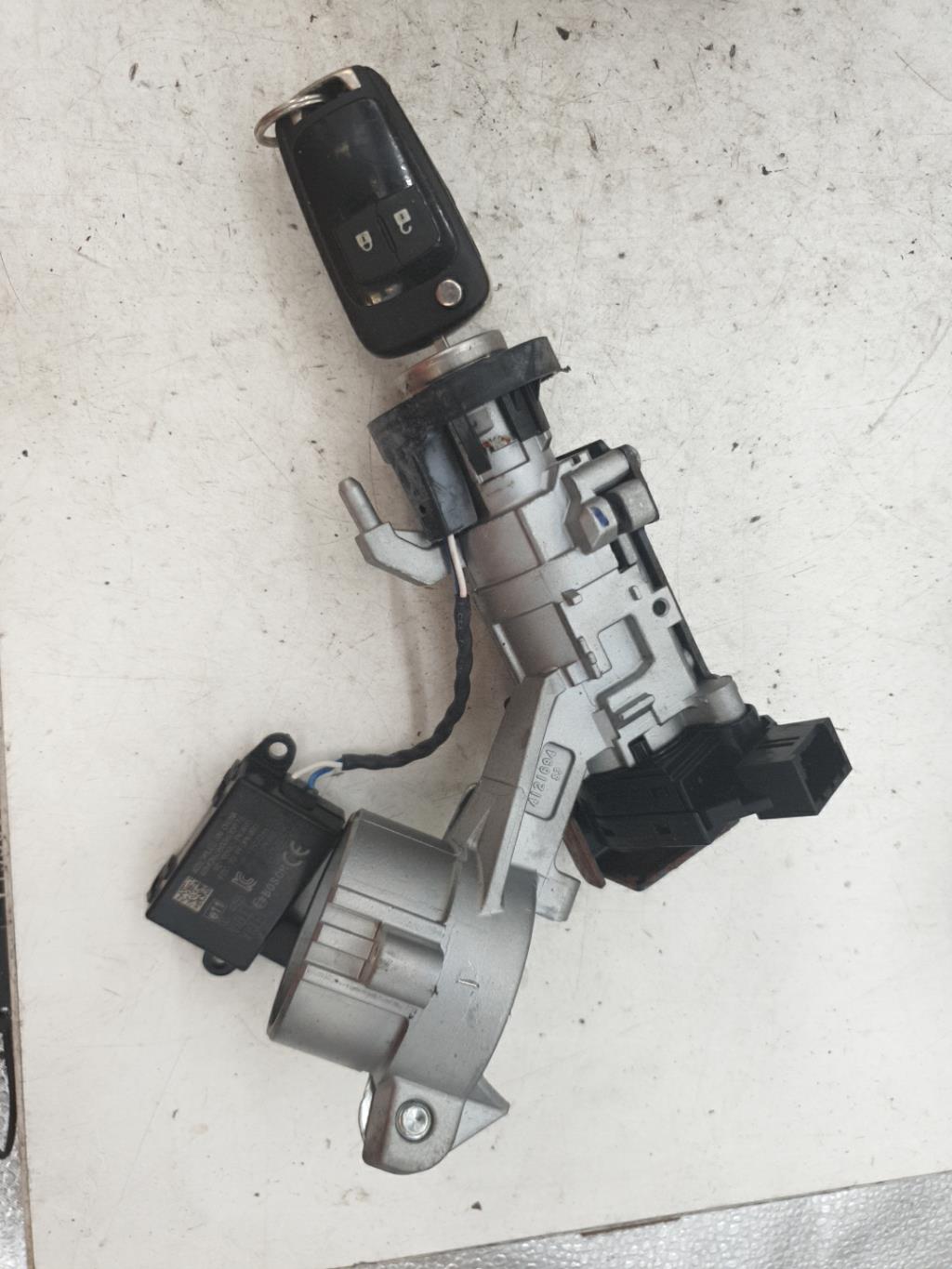 Kit de demarrage OPEL CORSA E Essence - 1