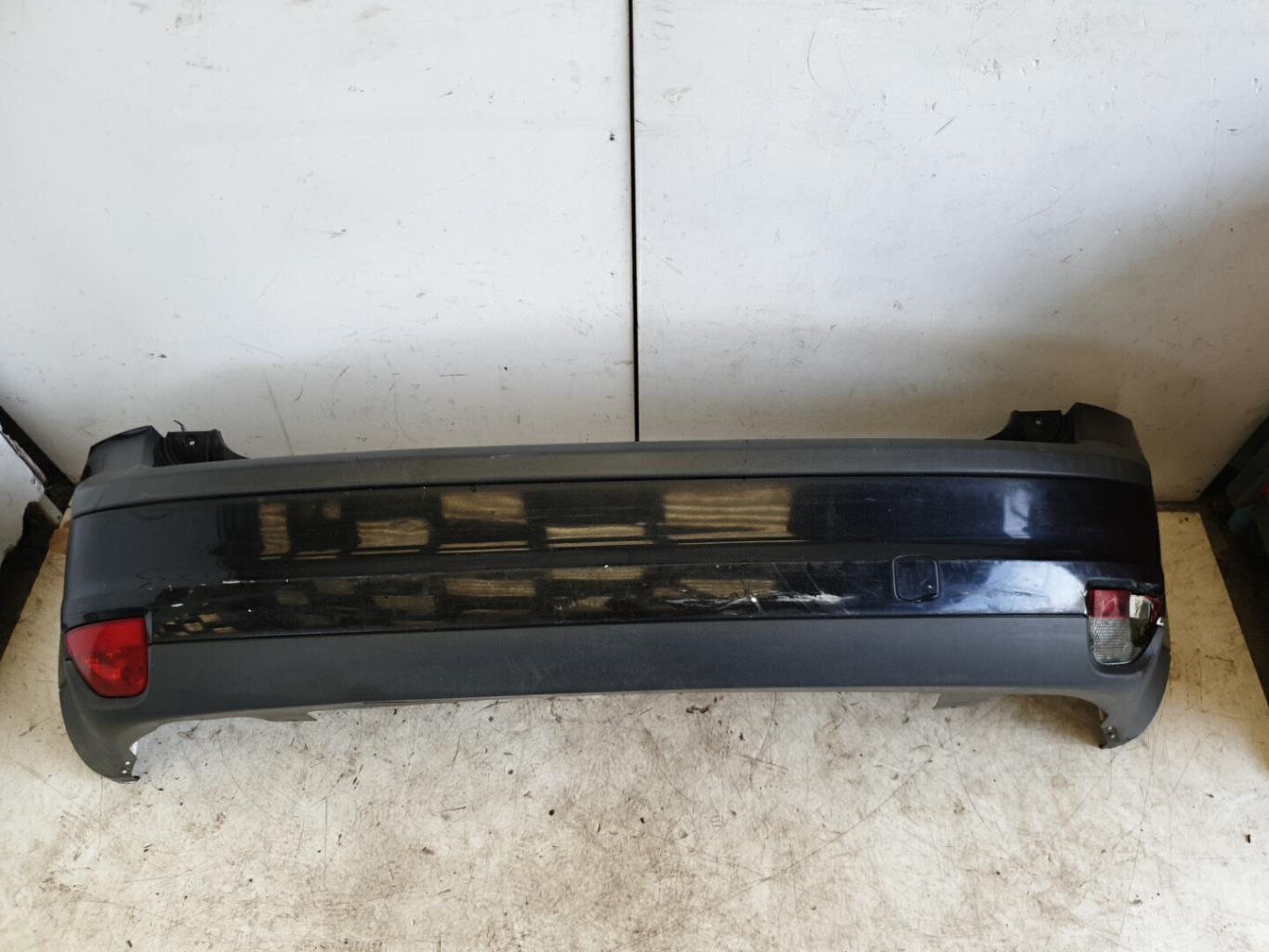 Pare choc arriere FORD FOCUS 2 PHASE 1 Diesel - 1