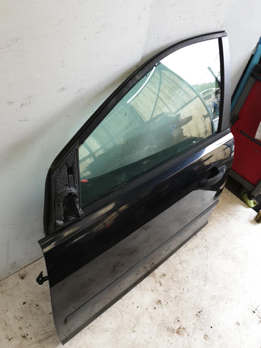 Porte avant gauche FORD FOCUS 2 PHASE 1 Diesel - 1