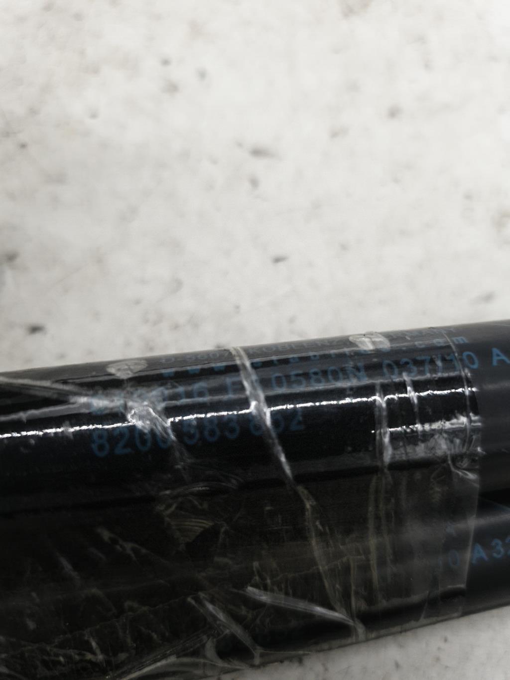 Verin de coffre RENAULT CLIO 3 PHASE 2 BREAK Diesel - 1