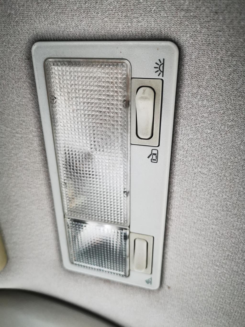 Eclairage de plafonnier FORD GALAXY 1 PHASE 1 Essence - 1
