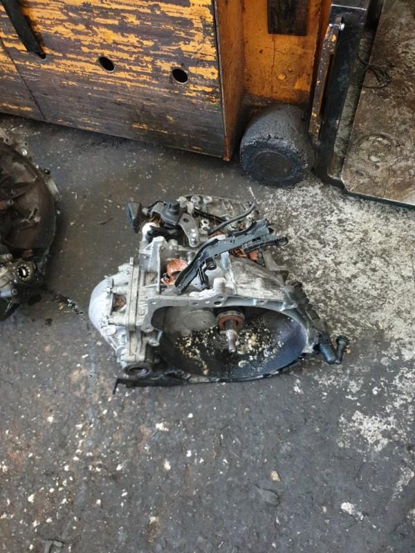 Boite de vitesses PEUGEOT 308 2 PHASE 2 Diesel - 1