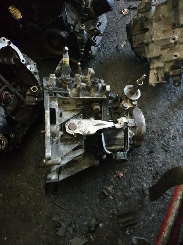 Boite de vitesses PEUGEOT 405 PHASE 2 Diesel - 1