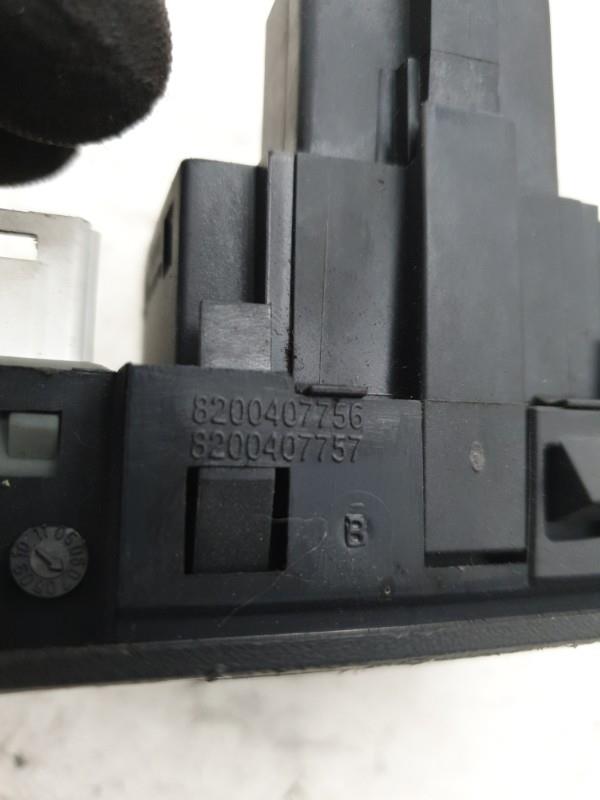 Commande de reglage hauteur de phare RENAULT CLIO 3 PHASE 1 Essence - 1