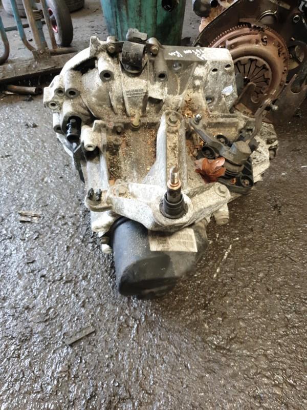 Boite de vitesses NISSAN MICRA 3 PHASE 1  - 1