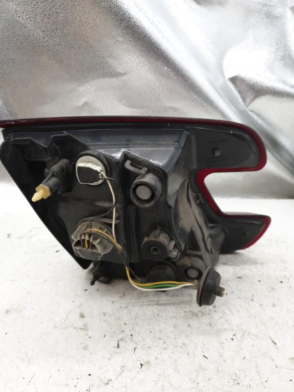 Feu arriere secondaire droit (feux) RENAULT MEGANE 3 PHASE 1 BREAK Diesel - 1