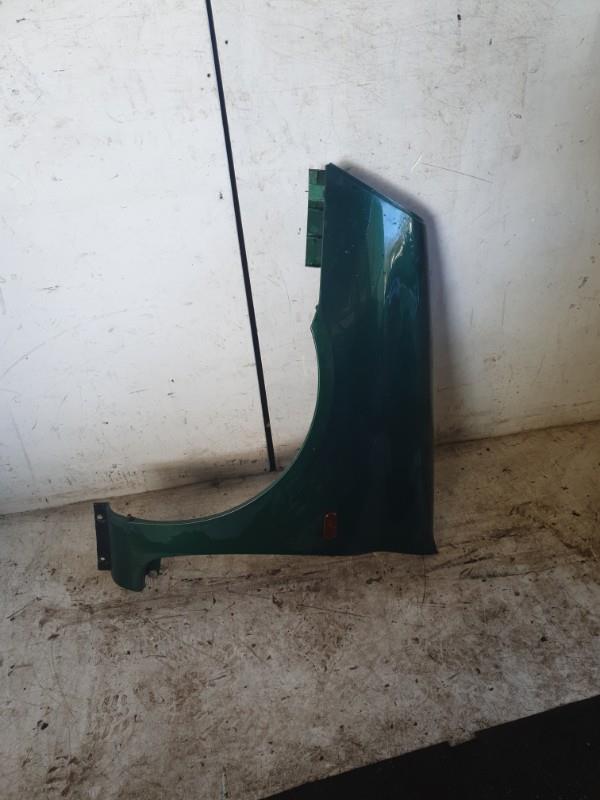 Aile avant gauche RENAULT CLIO 2 PHASE 2 Diesel - 1