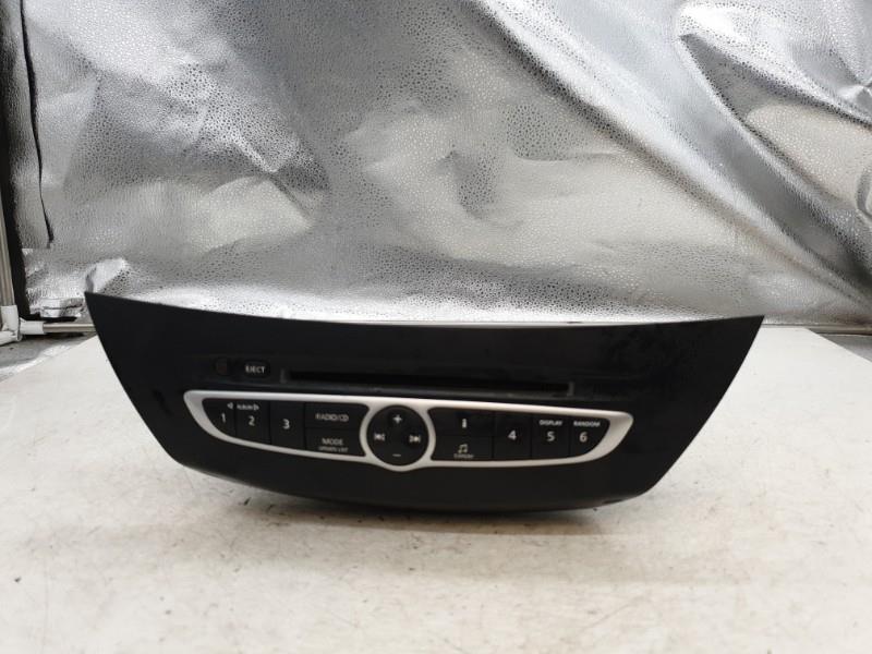 Autoradio d'origine RENAULT LAGUNA 3 PHASE 1 BREAK Diesel - 1