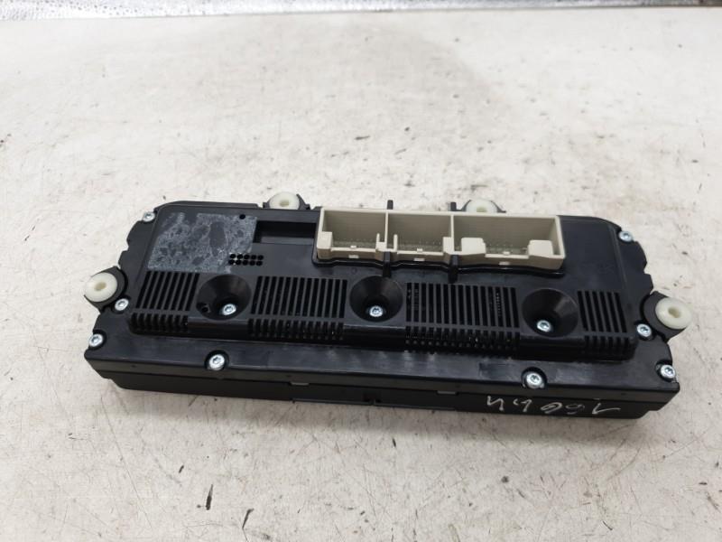 Commande chauffage VOLKSWAGEN GOLF PLUS PHASE 1 Diesel - 1