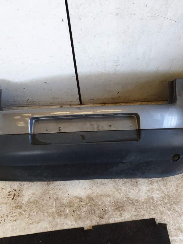 Pare choc arriere VOLKSWAGEN GOLF 5 Diesel - 1
