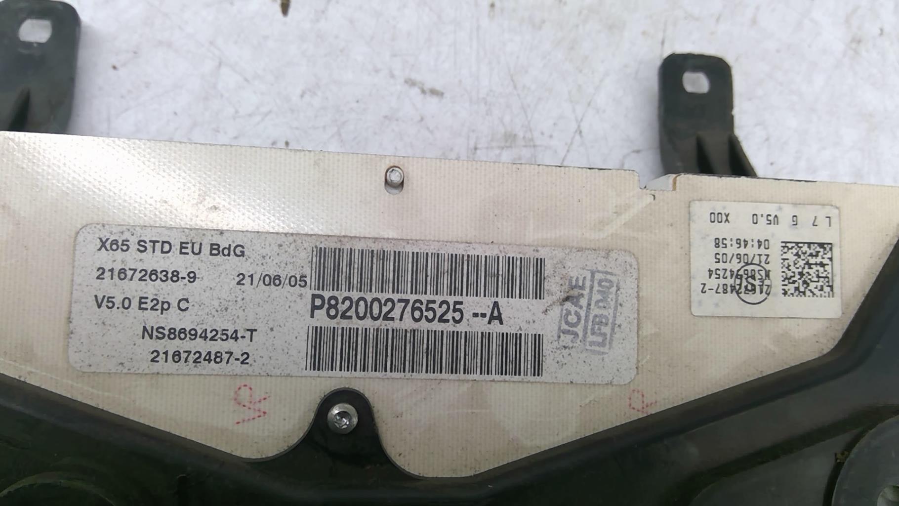 Compteur RENAULT CLIO 2 PHASE 2  - 1