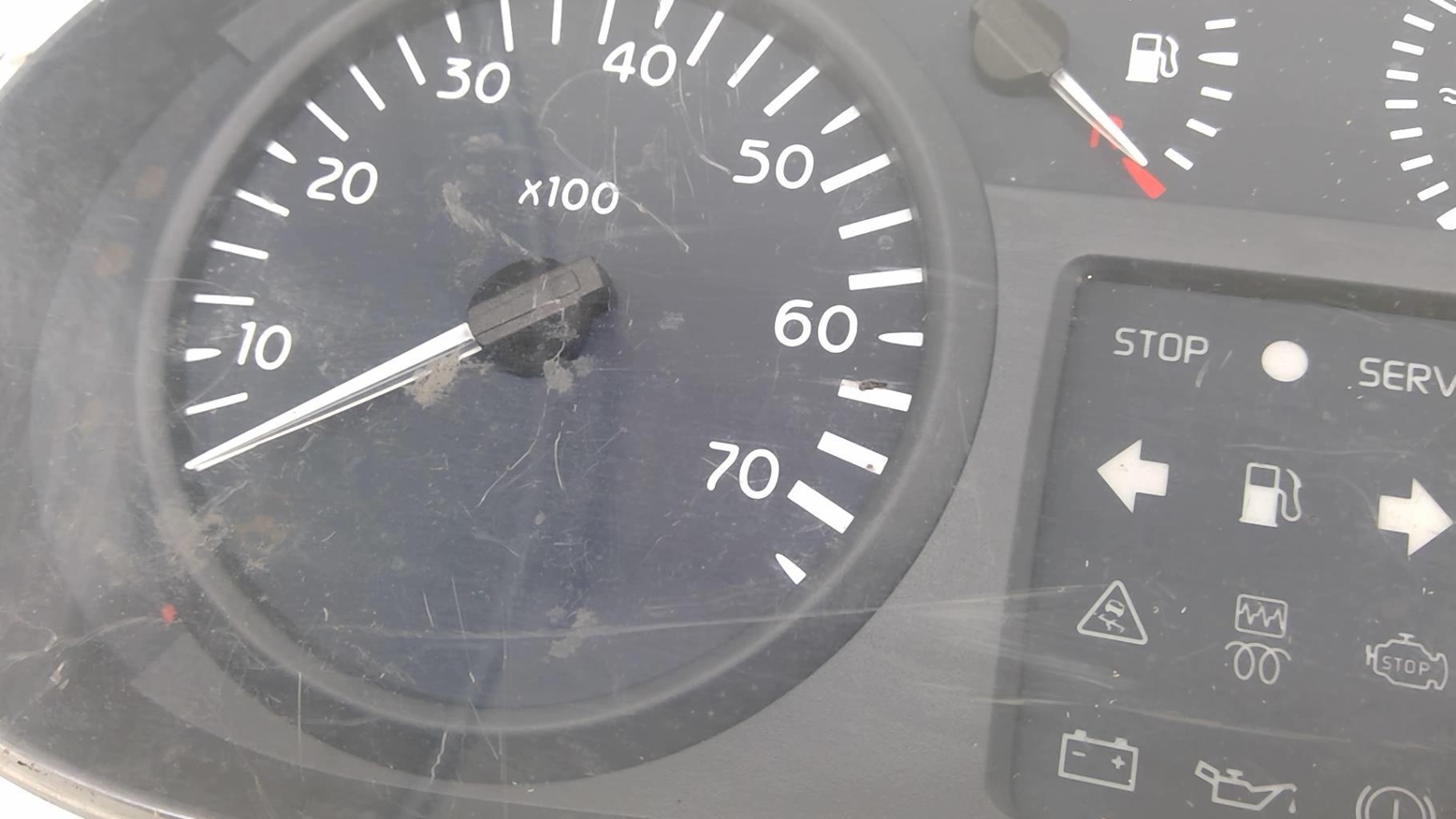 Compteur RENAULT CLIO 2 PHASE 2 Essence - 1
