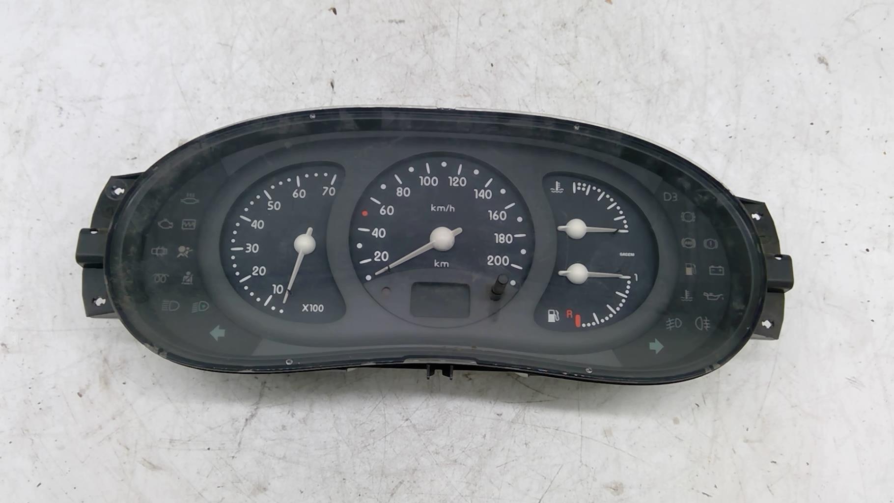 Compteur RENAULT CLIO 2 PHASE 1  - 1