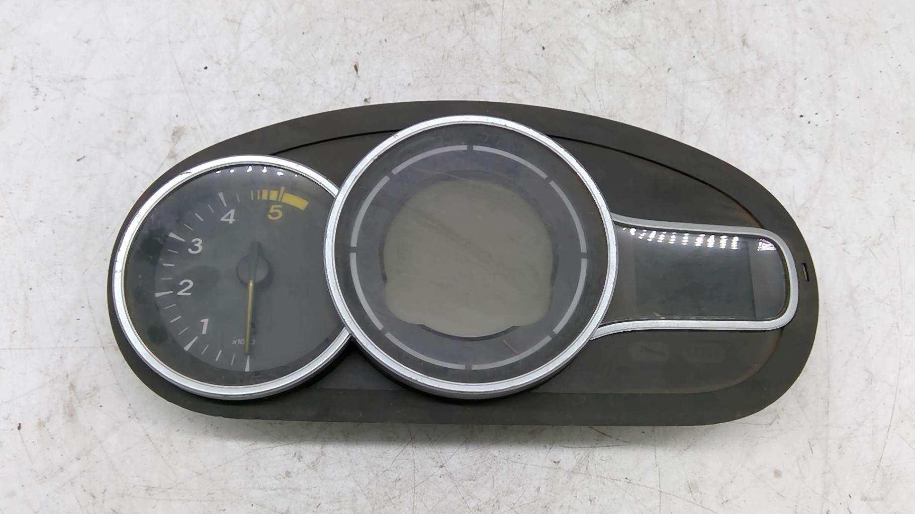 Compteur RENAULT MEGANE 3 PHASE 1 BREAK  - 1