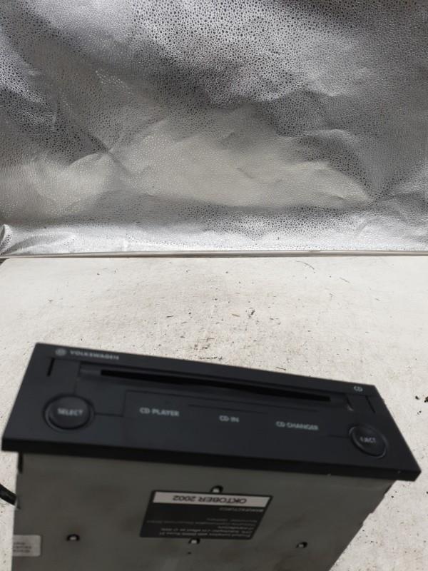Chargeur CD VOLKSWAGEN PASSAT 4 PHASE 2 BREAK Diesel - 1