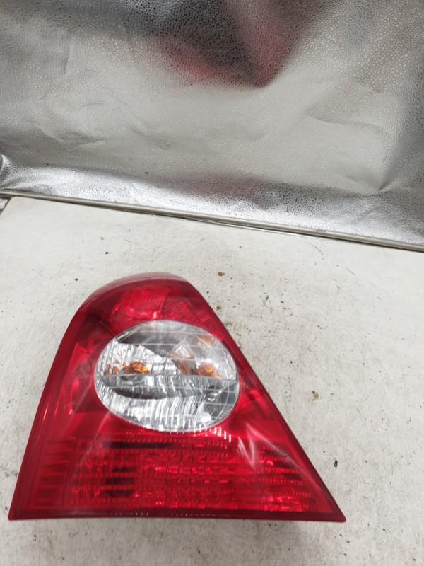 Feu arriere principal gauche (feux) RENAULT CLIO 2 PHASE 2 Essence - 1
