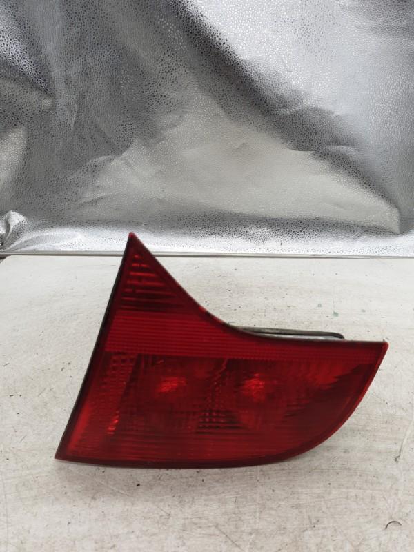 Feu arriere secondaire droit (feux) AUDI A4 2 AVANT PHASE 2 BREAK Diesel - 1