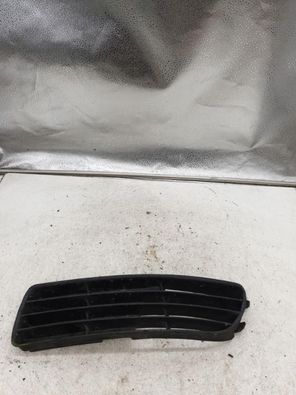 Grille de pare choc AUDI A4 1 AVANT PHASE 1 BREAK  - 1