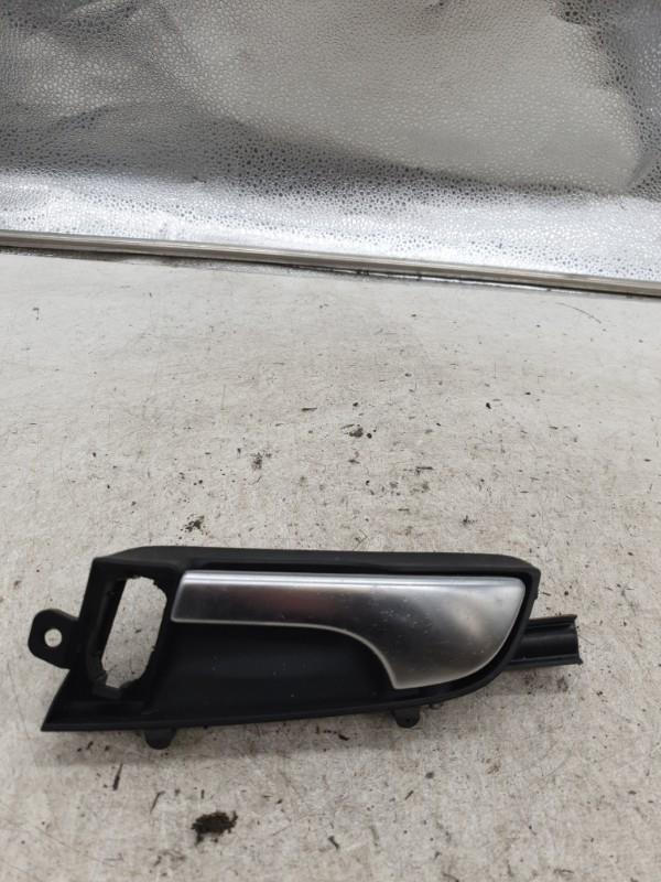Poignee interieur avant gauche AUDI A3 2 PHASE 1 Diesel - 1