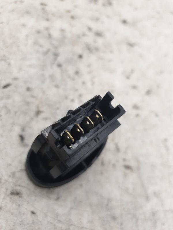 Commande degivrage lunette arriere RENAULT CLIO 2 PHASE 1 Essence - 1